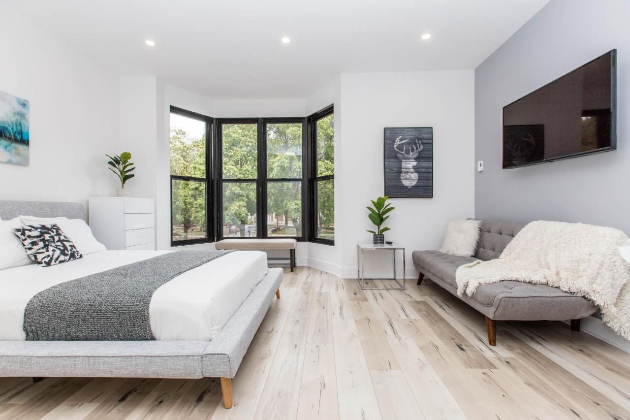 Lofts Du Parc Lahaie Montréal Exteriör bild